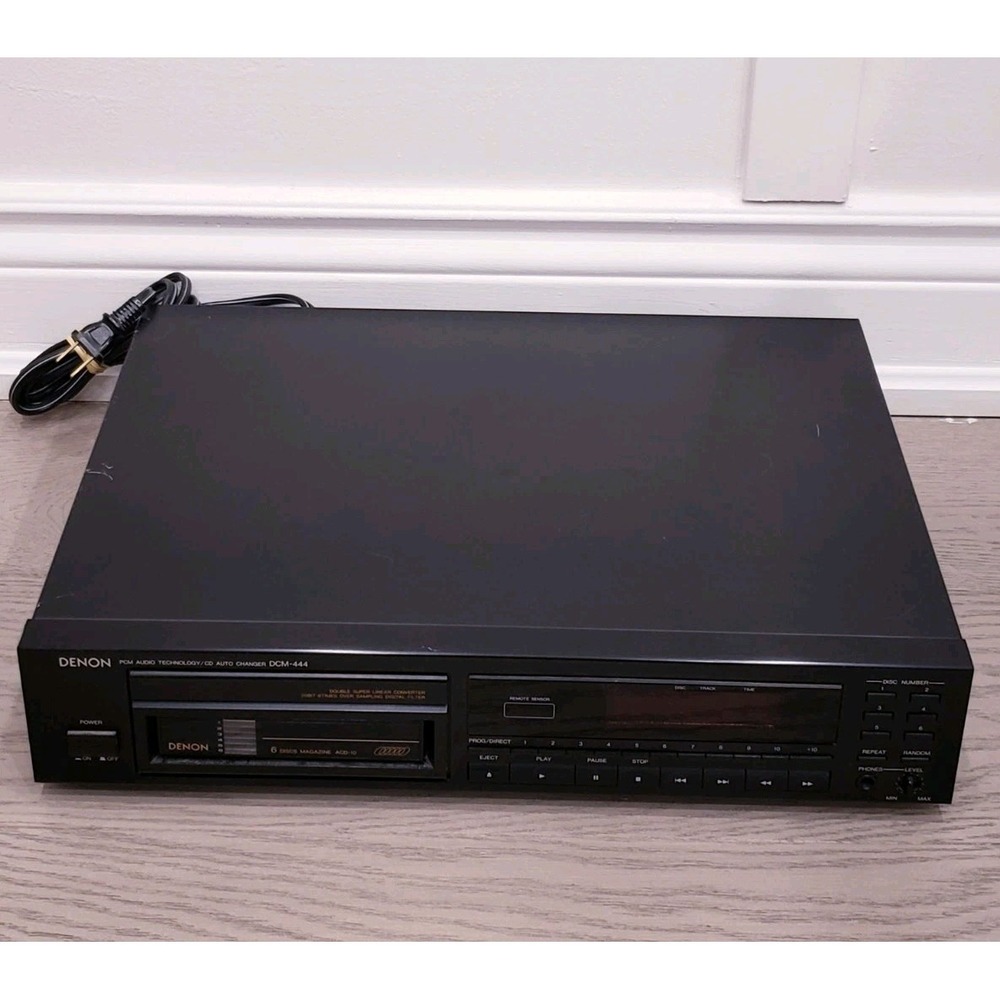 Denon DCM-444 Six-Disc CD Player  Tested & Working